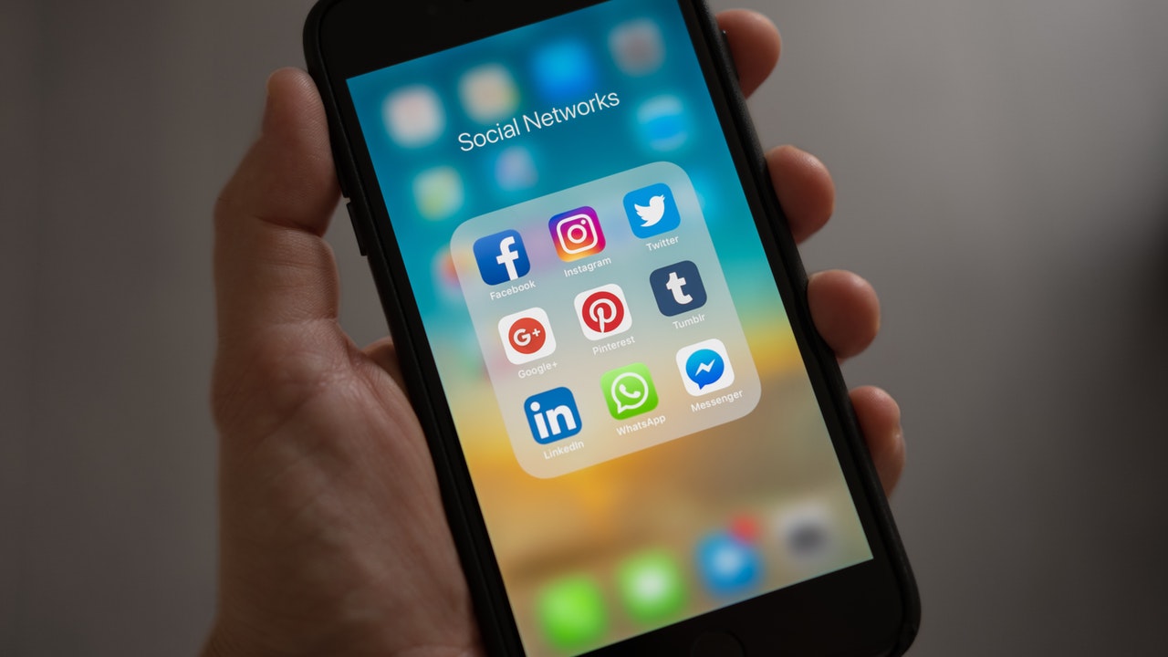 Cara Mencegah Peretasan Akun Media Sosial