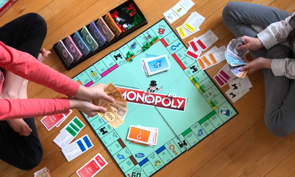 permainan monopoli