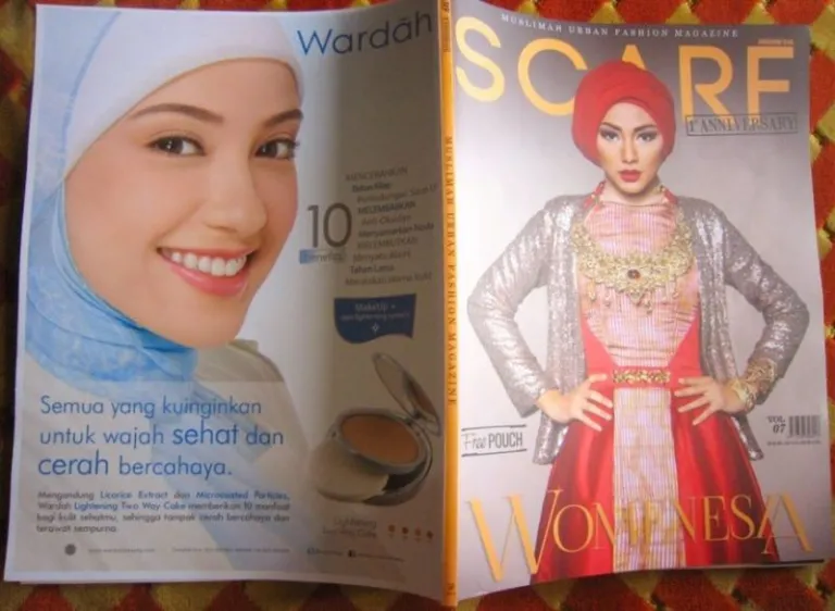 contoh iklan hijab di majalah