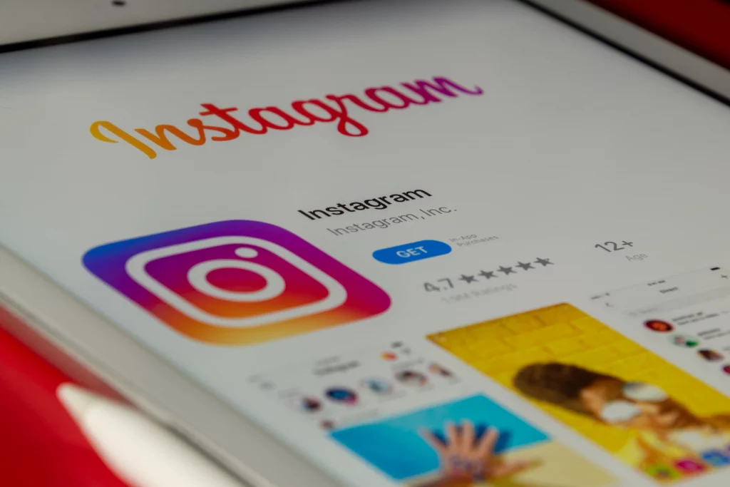 instagram salah satu platform media elektronik